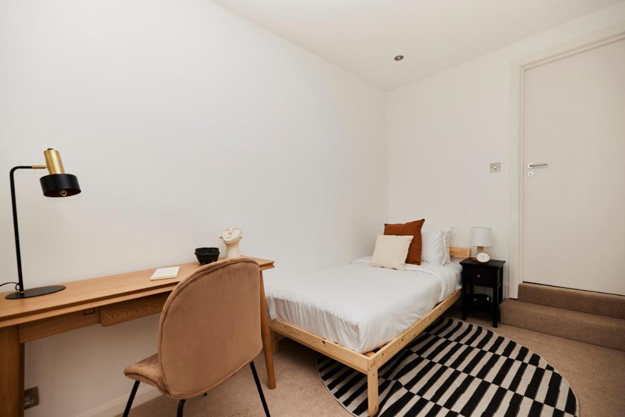 The London Nest - Trendy 3Bdr House Apartment Екстериор снимка